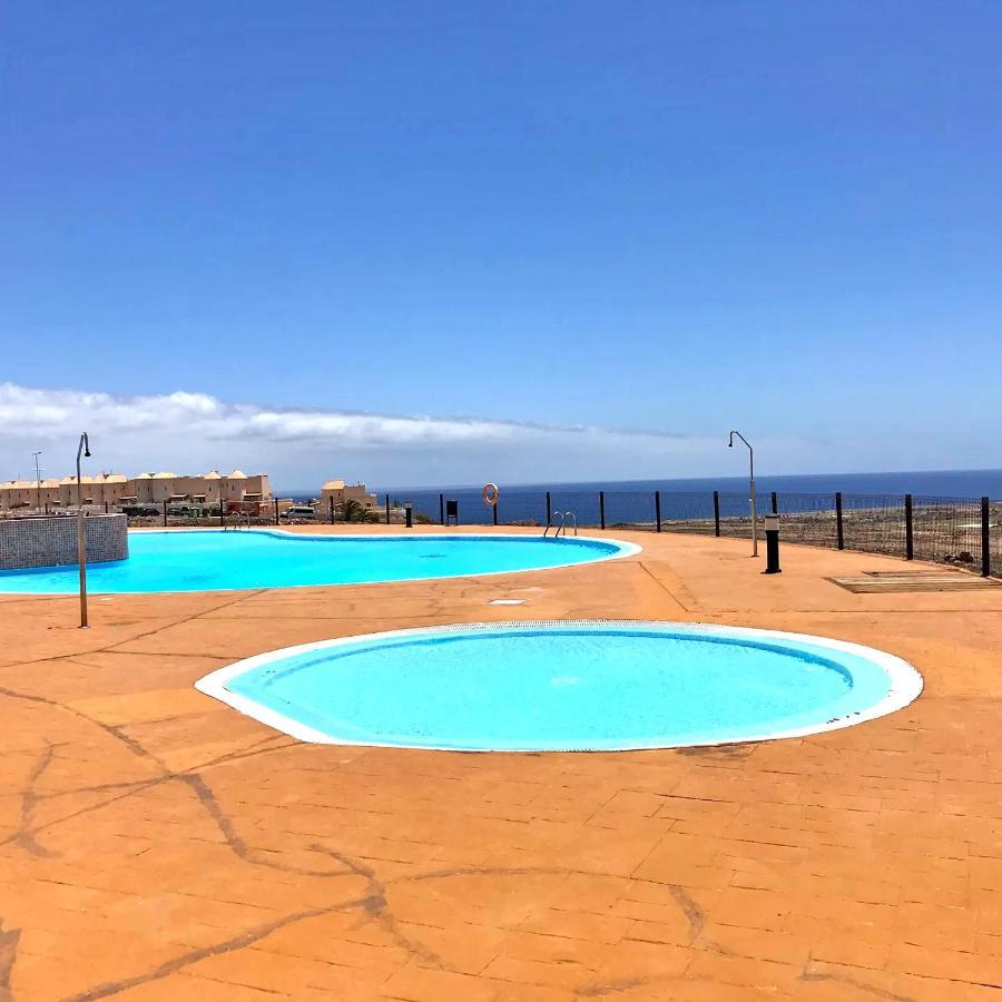 Ferienhaus Casa Caleta - Caleta Fuste - Meerblick - Pool - Glasfaserinternet Caleta De Fuste Exteriör bild